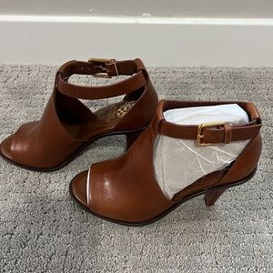 vince camuto heels